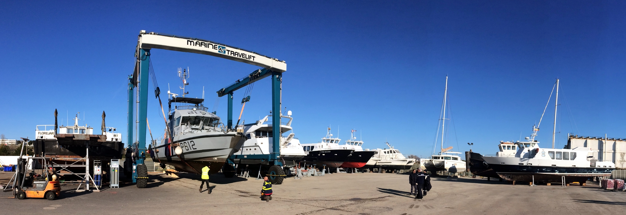 Hivernage, stationnement à sec et à flot de votre navire à Marseille – Port de Bouc